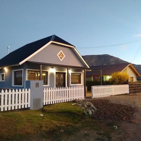 El Abrigo Villa El Calafate Luaran gambar